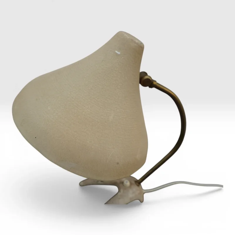 Front view of conical shade with original crackle lacquer finish, EWA Värnamo B52 Crow Foot, Ø 22cm, Sweden 1950s