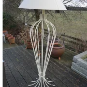 Stehlampe im Stil einer Mille Pratt von Jean Royer