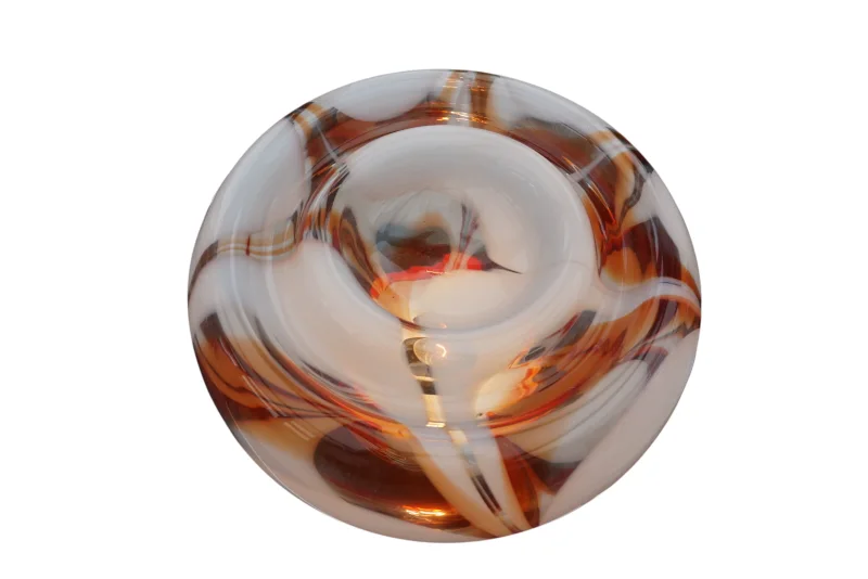 Draufsicht auf den handgeblasenen Muranoglas-Schirm mit dramatischem Swirl-Muster, Mazzega/Carlo Nason, Murano Venezia 1970er