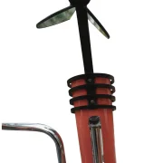 Ateljé Lyktan Skarabé salmon lacquered cylindrical head with black rings and curved chromed Z-arm, three-quarter view